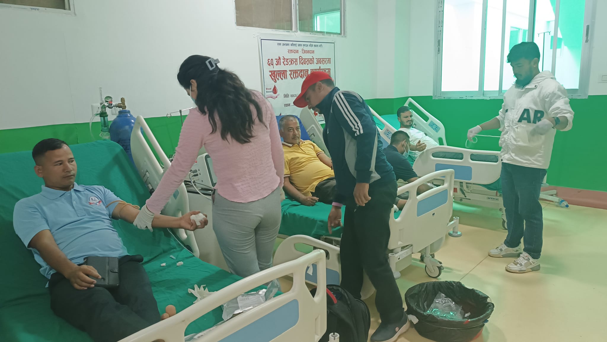 रेडक्रस दिवसको अवसरमा जाजरकोटमा ९ जनाले गरे रक्तदान