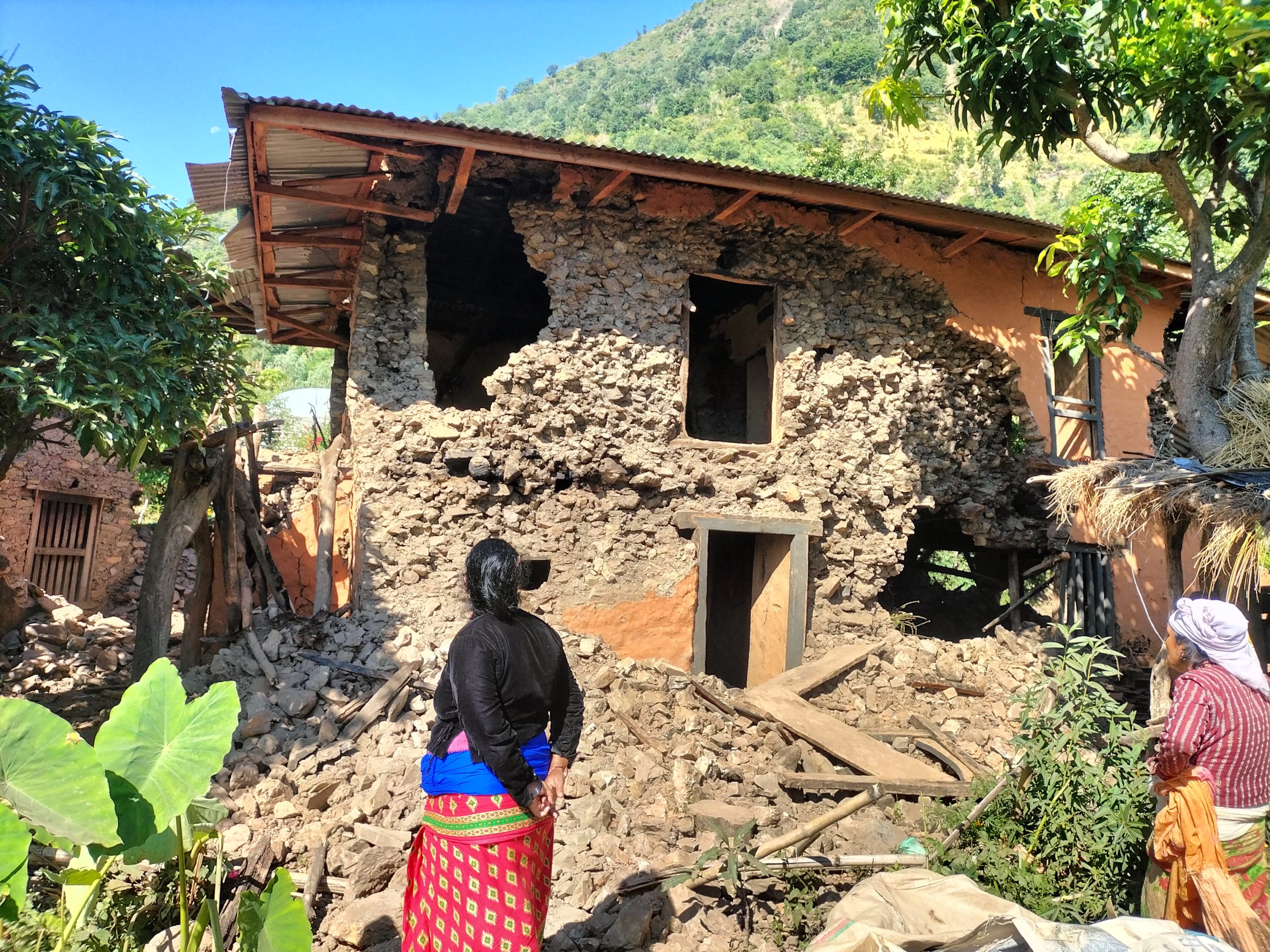 अझै हुन सकेन अस्थायी आवासका लागि अनुदान वितरण