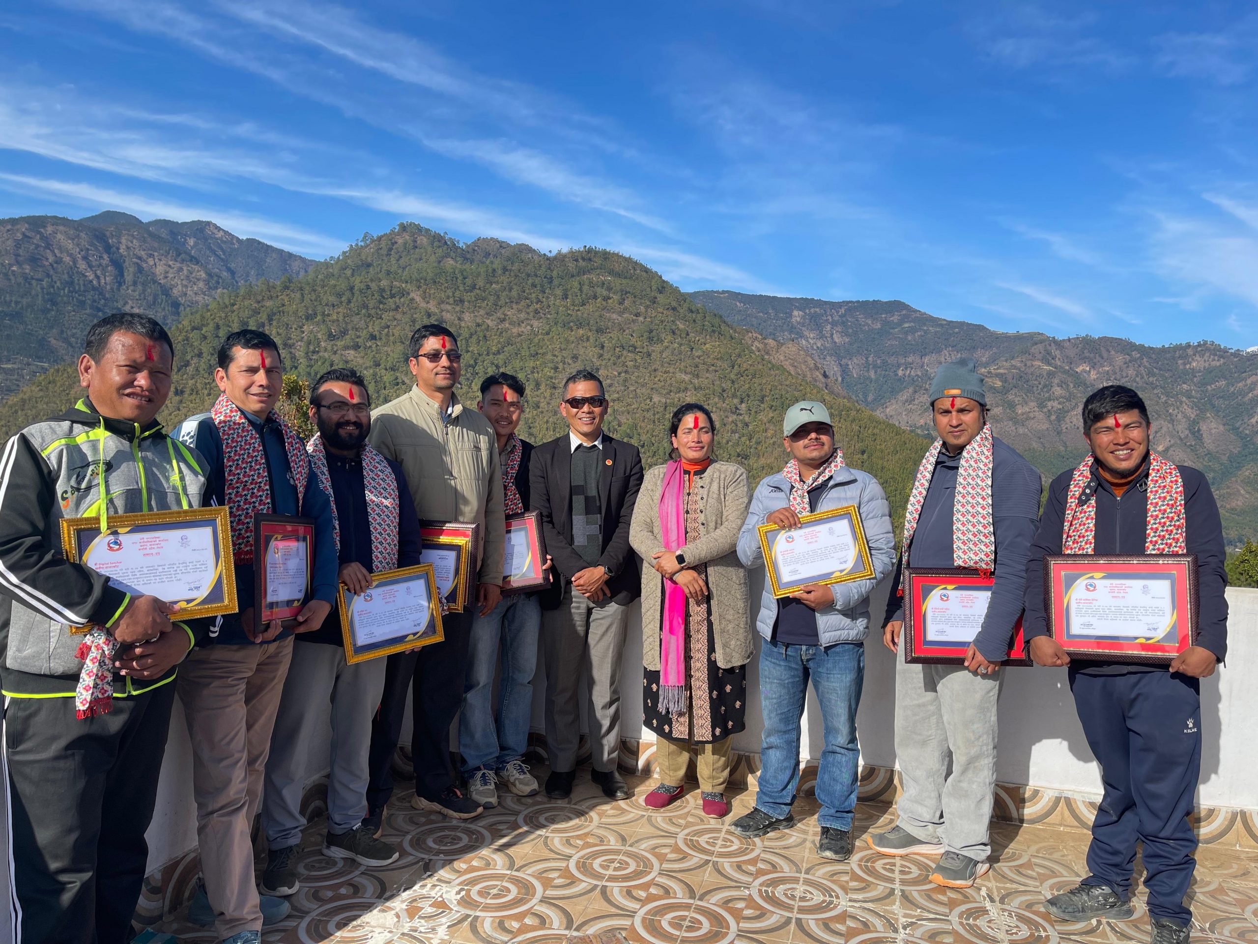 भेरी नगरपालिकाले भुकम्प प्रतिकार्यमा सहयोग गर्ने निकायलाई गर्यो सम्मान