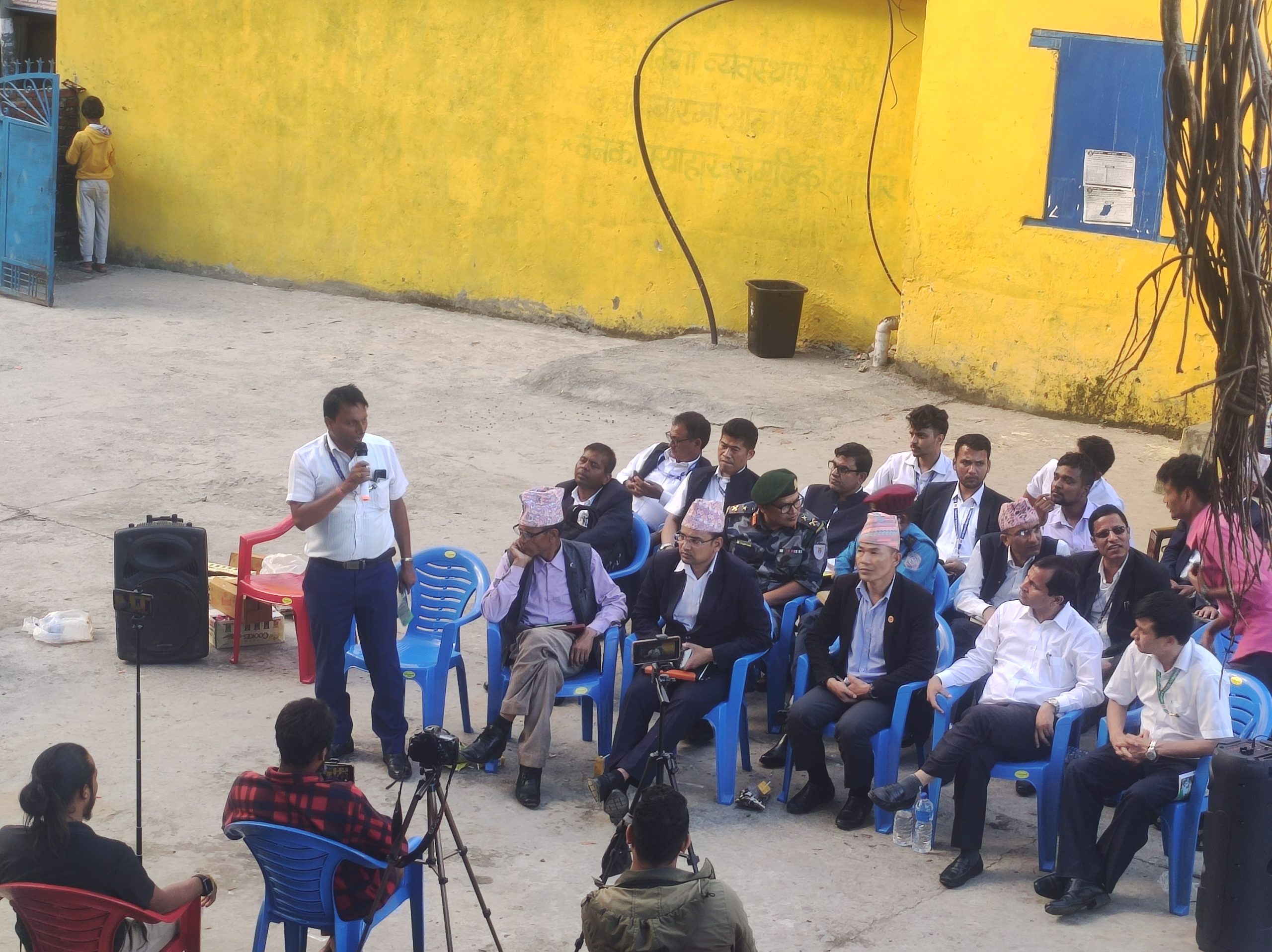 दोहोरो भुक्तानी लिने उपभोक्ता समिति पर्यो कालो सुचीमा,  ईन्जिनियरलाई स्पष्टिकरण, वडाध्यक्षलाई गराईयो सचेत
