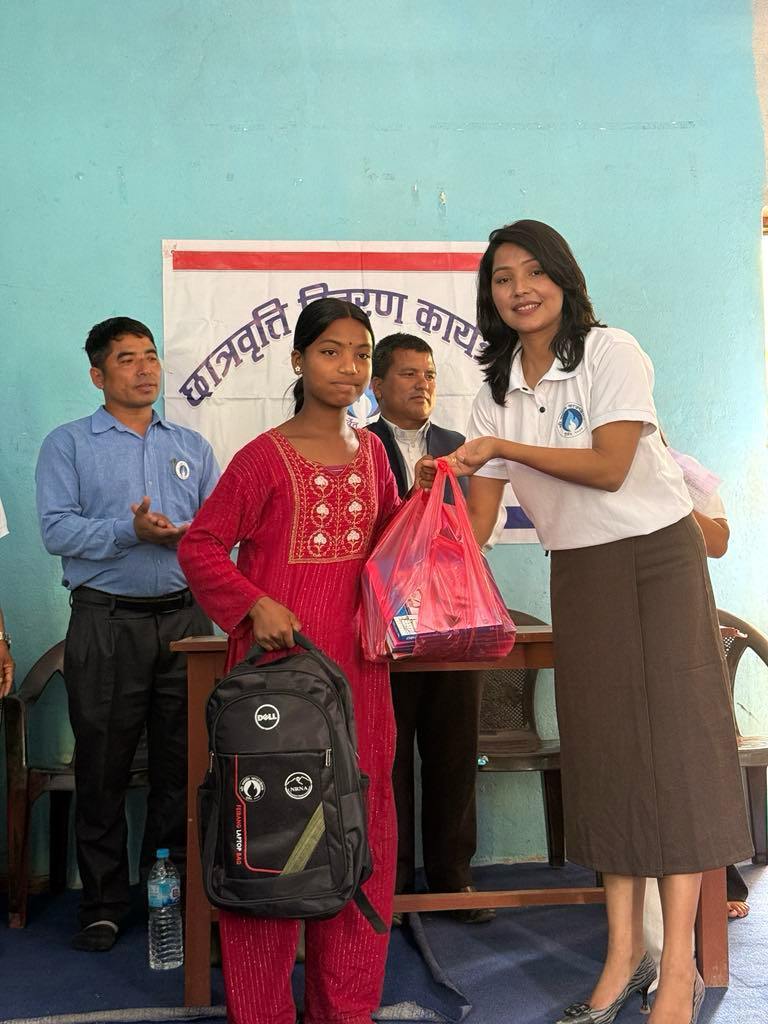भूकम्प प्रभावित छात्रालाई छात्रवृत्ति